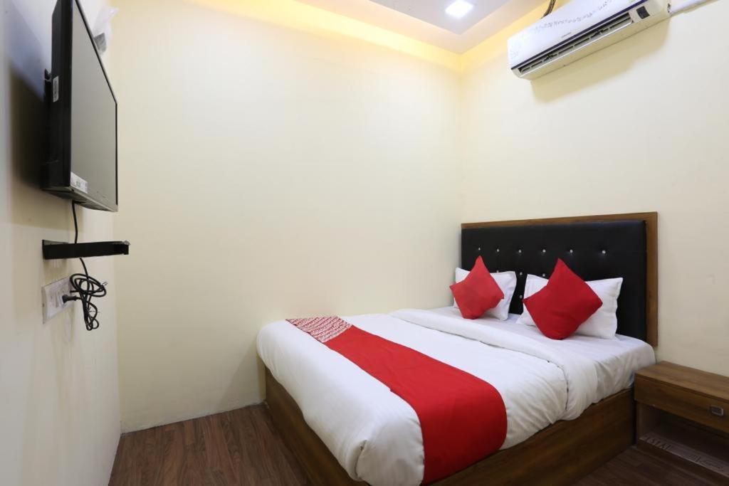 Hotel Indigo Inn Bombay Esterno foto